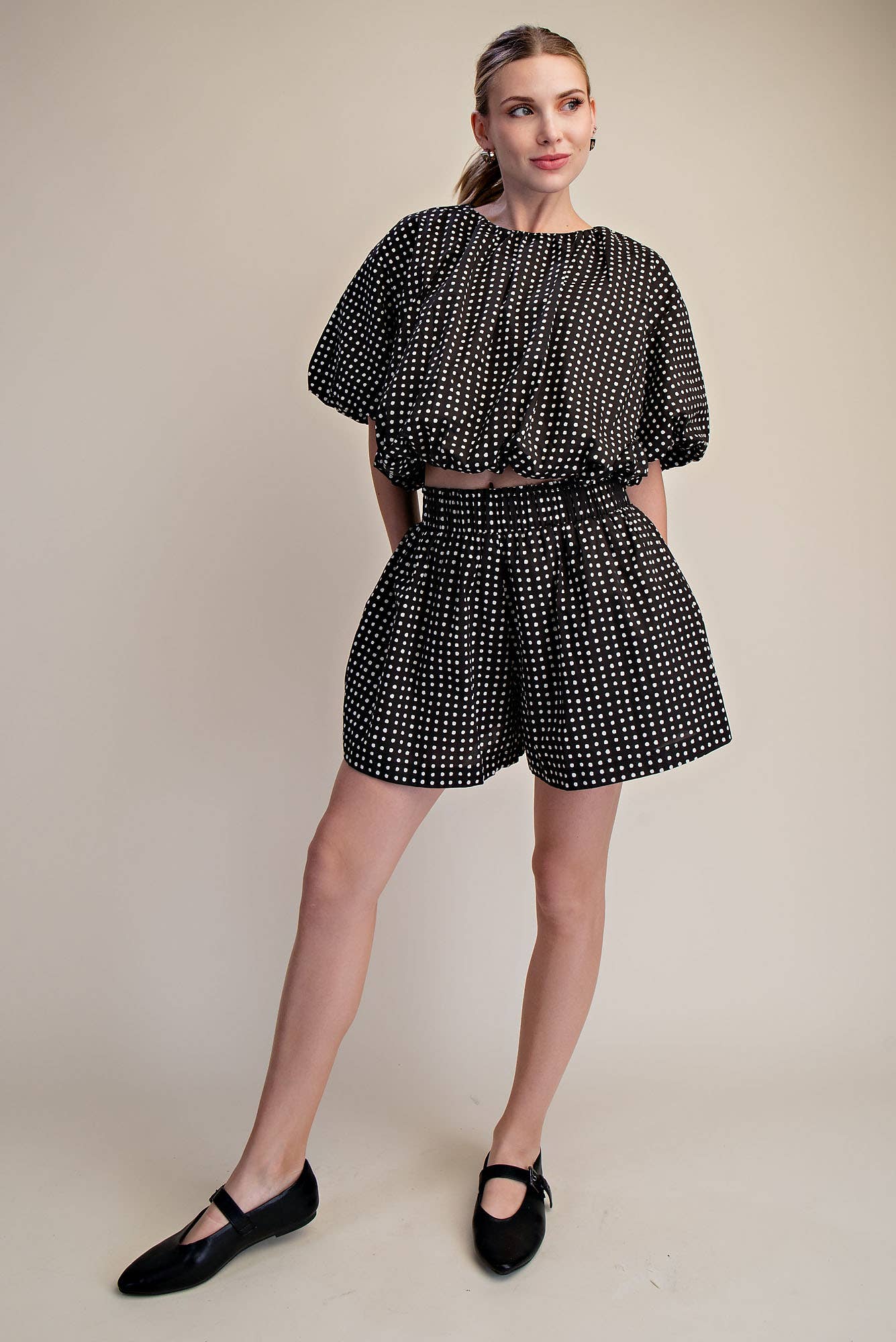 Bubble Crop Top With Round Neck Balloon Sleeve Dot Print