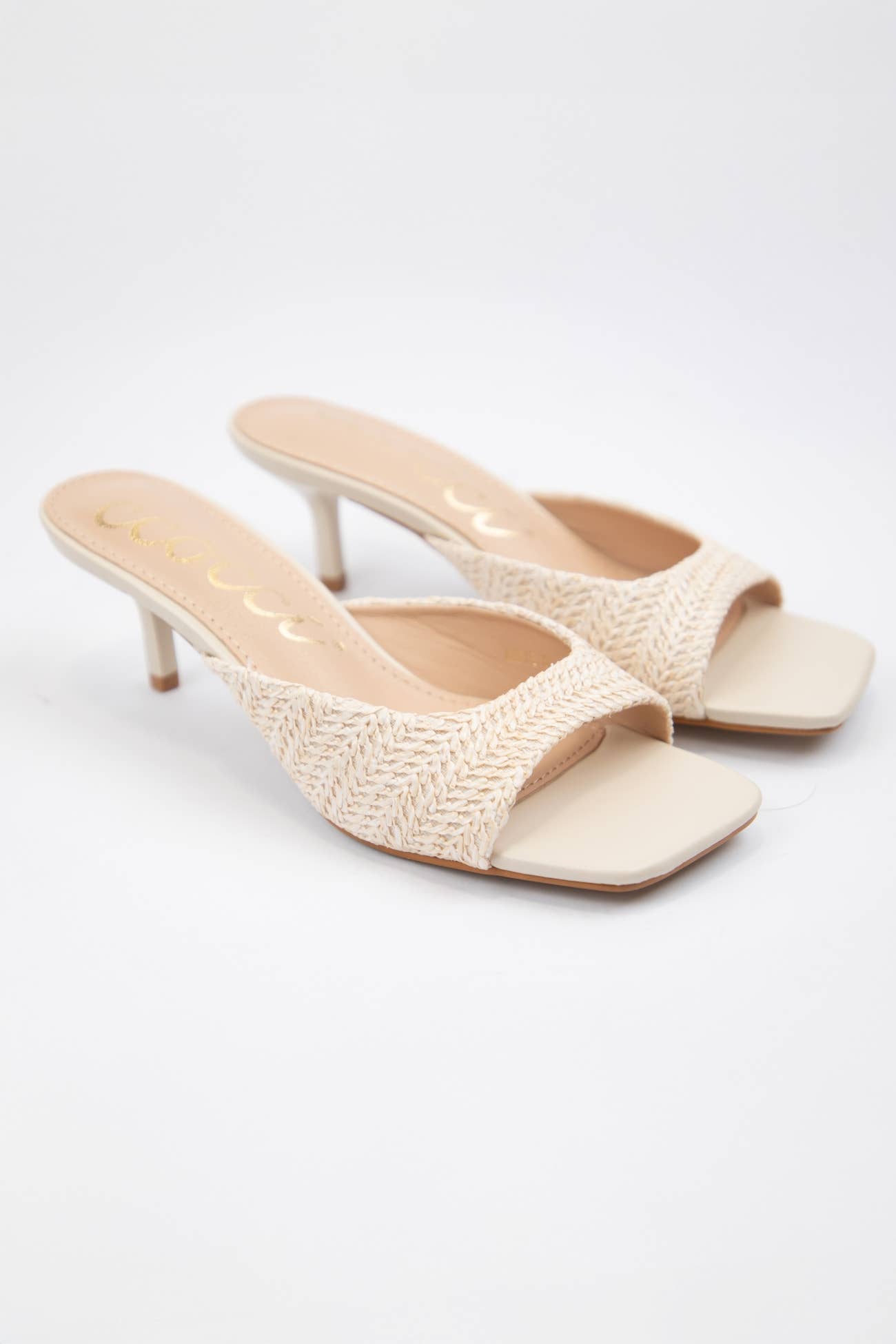Raffia Beige Kitten Heel