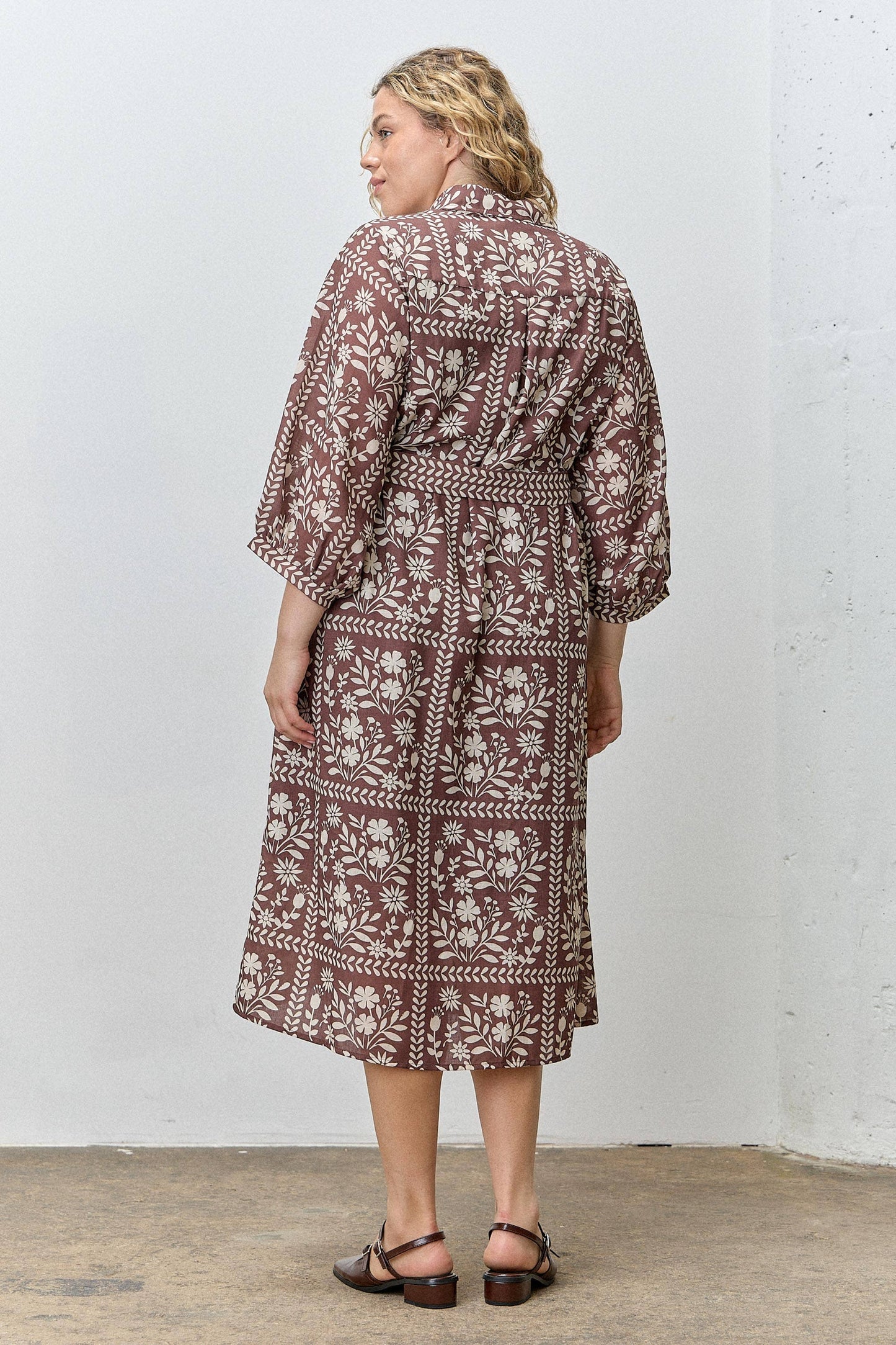 (PLUS) BORDER FLORAL PRINT SHIRT DRESS