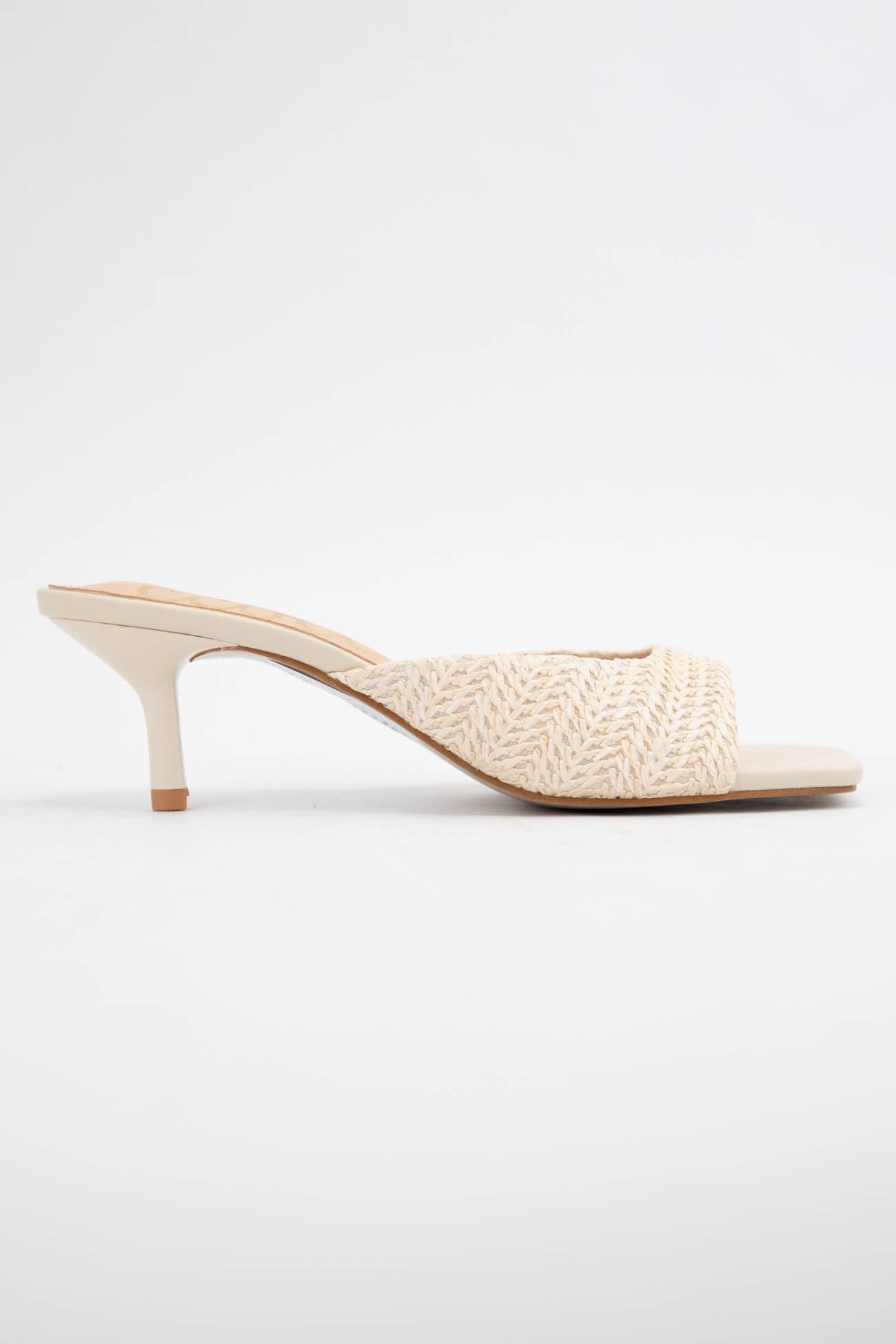 Raffia Beige Kitten Heel
