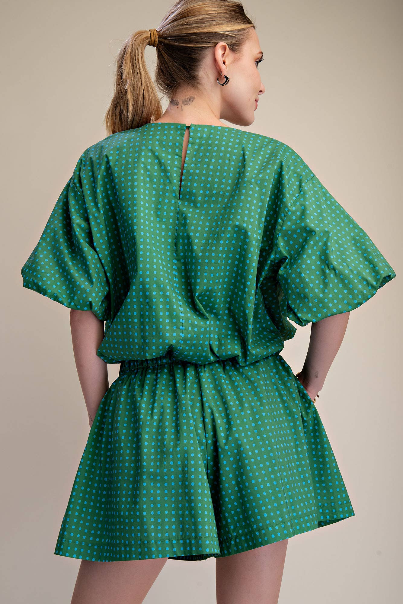 Bubble Crop Top With Round Neck Balloon Sleeve Dot Print