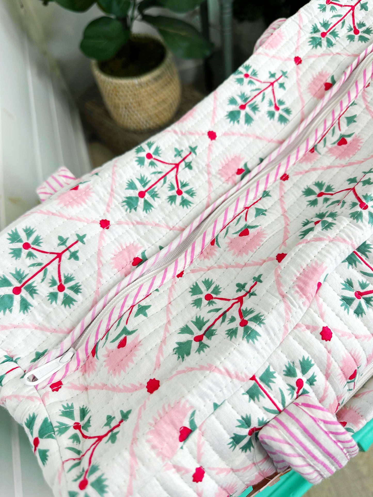 Handmade Quilted Duffle Bag – Folk Floral Print Weekender