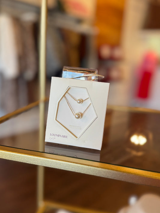 Dual layer pearl pendant necklace