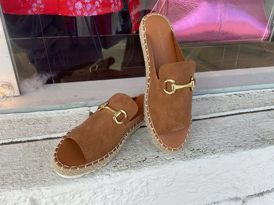 Cordell Tan Flats