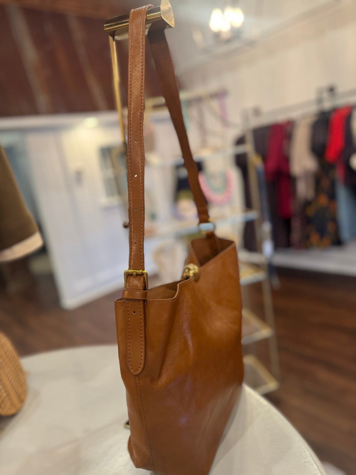 Tote- Brown