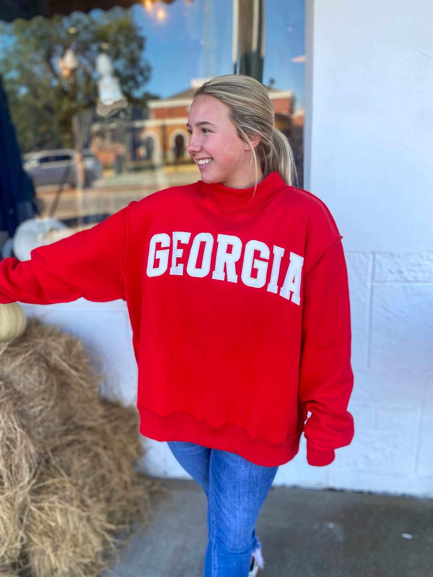 GEORGIA Embroidered Sweatshirt