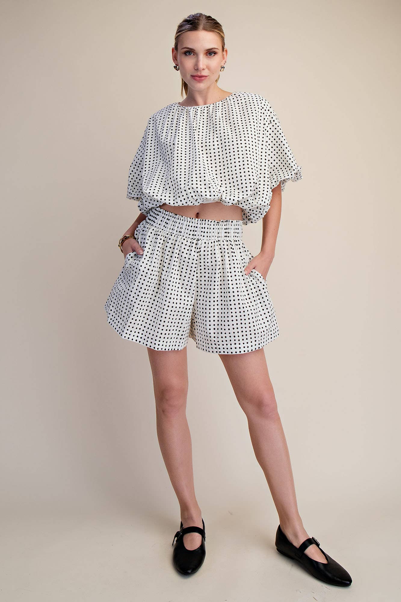 Bubble Crop Top With Round Neck Balloon Sleeve Dot Print